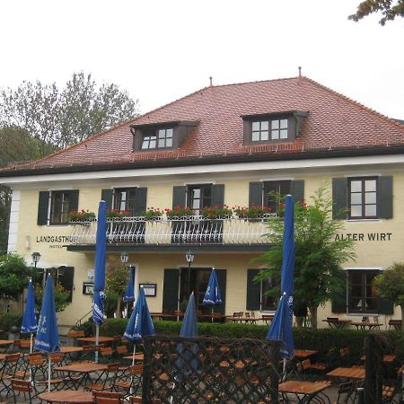 Landgasthof Hotel Alter Wirt Unterschleißheim Exterior foto